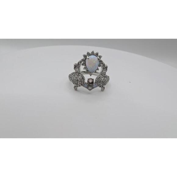 Elegant Opal and Crystal Silver Ring Size 9 - Picture 5 of 9
